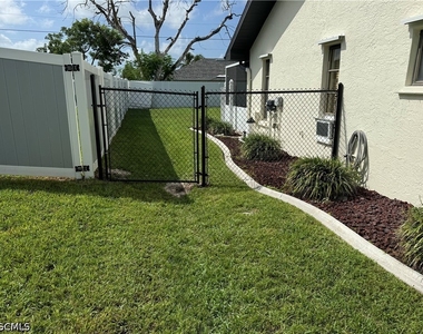 1716 Se 6th Street - Photo Thumbnail 18