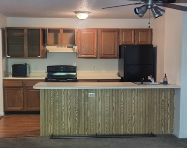 120 Fisherville - Photo Thumbnail 4