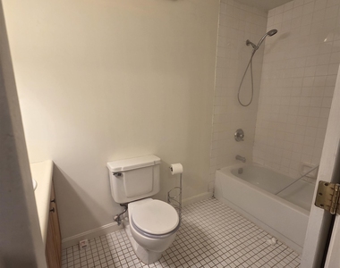 120 Fisherville - Photo Thumbnail 9