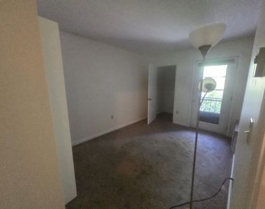 120 Fisherville - Photo Thumbnail 6