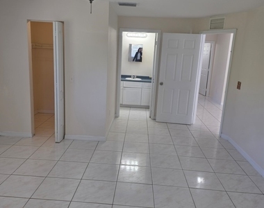 245 Meadow Road - Photo Thumbnail 14