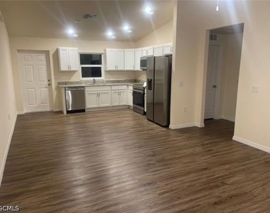 7013 Rich Circle - Photo Thumbnail 2