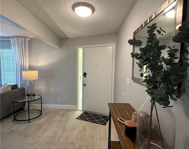 1201 Se 32nd Terrace - Photo Thumbnail 22