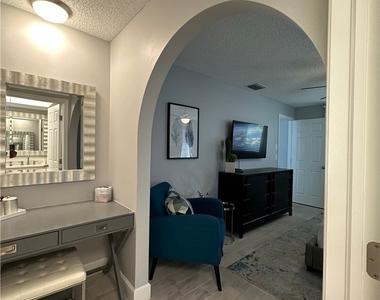 1201 Se 32nd Terrace - Photo Thumbnail 35