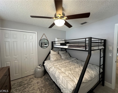 1201 Se 32nd Terrace - Photo Thumbnail 38