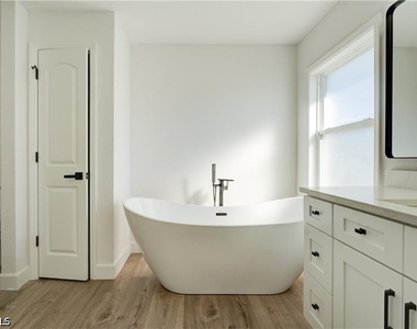 2822 Nw 7th Terrace - Photo Thumbnail 34