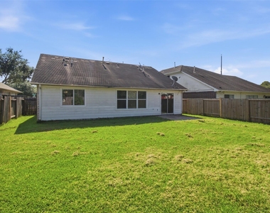 15738 Boonridge Road - Photo Thumbnail 24