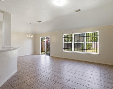 15738 Boonridge Road - Photo Thumbnail 9