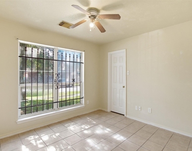 15738 Boonridge Road - Photo Thumbnail 6