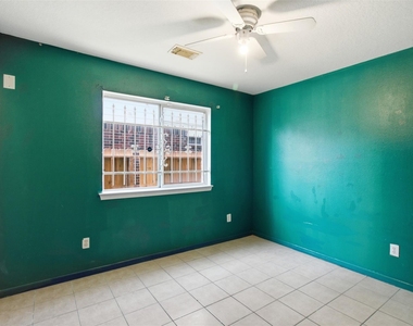 15738 Boonridge Road - Photo Thumbnail 7