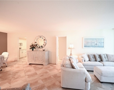 7146 Estero Boulevard - Photo Thumbnail 11