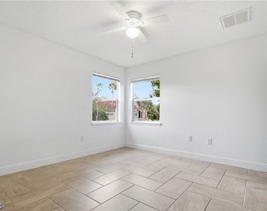 12730 Equestrian Circle - Photo Thumbnail 12