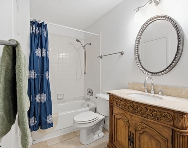 12730 Equestrian Circle - Photo Thumbnail 14
