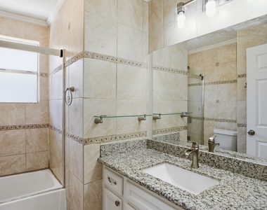 5315 Bell Street - Photo Thumbnail 15