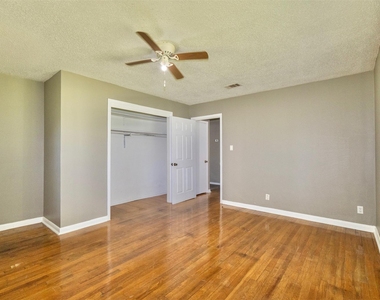 2109 Jeridona Street - Photo Thumbnail 17