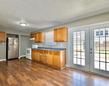 2109 Jeridona Street - Photo Thumbnail 6