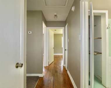 2109 Jeridona Street - Photo Thumbnail 13
