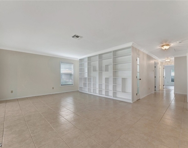 1516 Sautern Drive - Photo Thumbnail 27