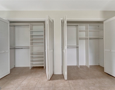 1516 Sautern Drive - Photo Thumbnail 31