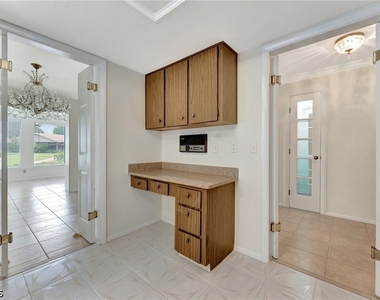 1516 Sautern Drive - Photo Thumbnail 16