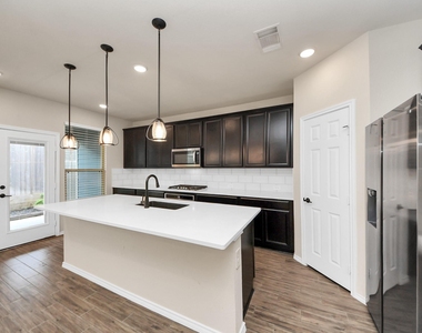 10325 Harmon Smith Drive - Photo Thumbnail 10