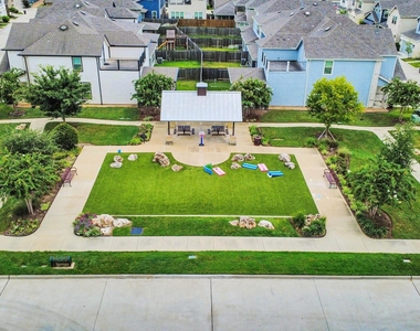 10325 Harmon Smith Drive - Photo Thumbnail 40