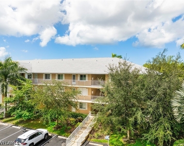 3001 Sandpiper Bay Circle - Photo Thumbnail 12