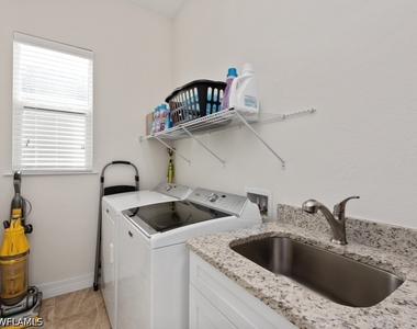 2753 Linda Drive - Photo Thumbnail 16