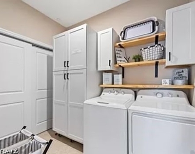 9397 Pocida Court - Photo Thumbnail 22