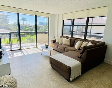 601 Seaview Court - Photo Thumbnail 1