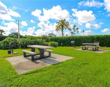 7794 Emerald Circle - Photo Thumbnail 11