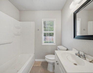 1413 George Street - Photo Thumbnail 8