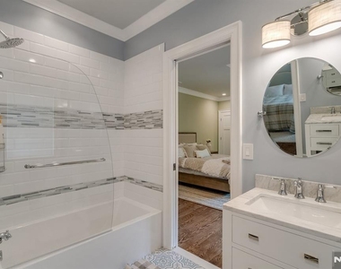 4 Brookview - Photo Thumbnail 24
