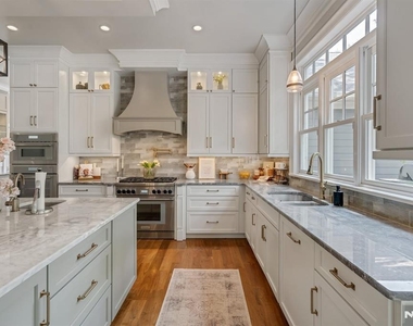 4 Brookview - Photo Thumbnail 10