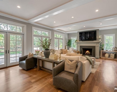 4 Brookview - Photo Thumbnail 2