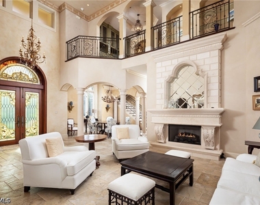 3280 Gordon Drive - Photo Thumbnail 7