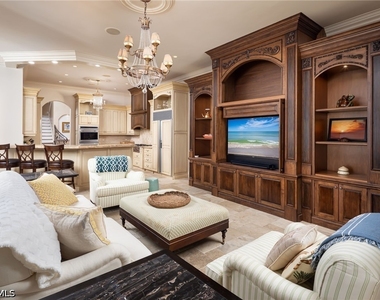 3280 Gordon Drive - Photo Thumbnail 13