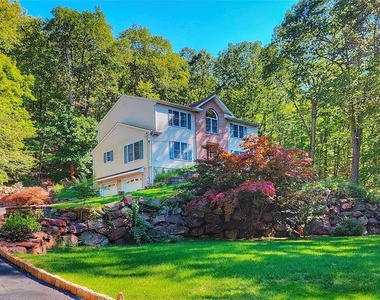 281 Kinnelon - Photo Thumbnail 1