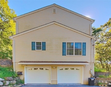 281 Kinnelon - Photo Thumbnail 3