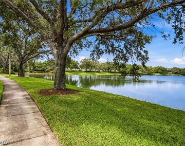 77 Silver Oaks Circle - Photo Thumbnail 28