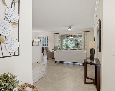 77 Silver Oaks Circle - Photo Thumbnail 3