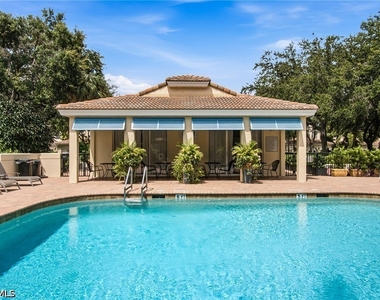 77 Silver Oaks Circle - Photo Thumbnail 25