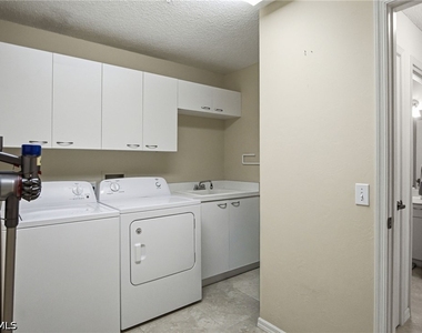 77 Silver Oaks Circle - Photo Thumbnail 17