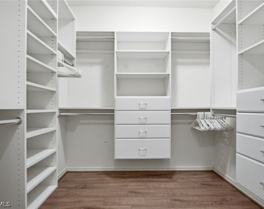77 Silver Oaks Circle - Photo Thumbnail 16