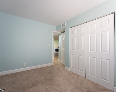 3574 Antarctic Circle - Photo Thumbnail 11