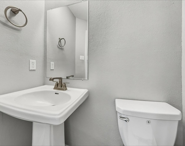 10719 Woodwind Shadows Drive - Photo Thumbnail 6