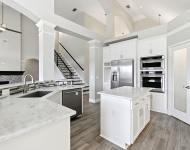 6231 Presidio Canyon Drive - Photo Thumbnail 20