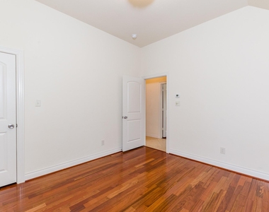 2703 Wild Lilac Drive - Photo Thumbnail 8