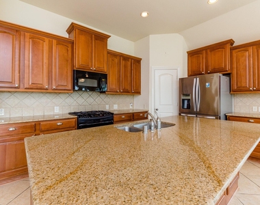 2703 Wild Lilac Drive - Photo Thumbnail 15