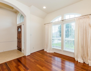 2703 Wild Lilac Drive - Photo Thumbnail 3